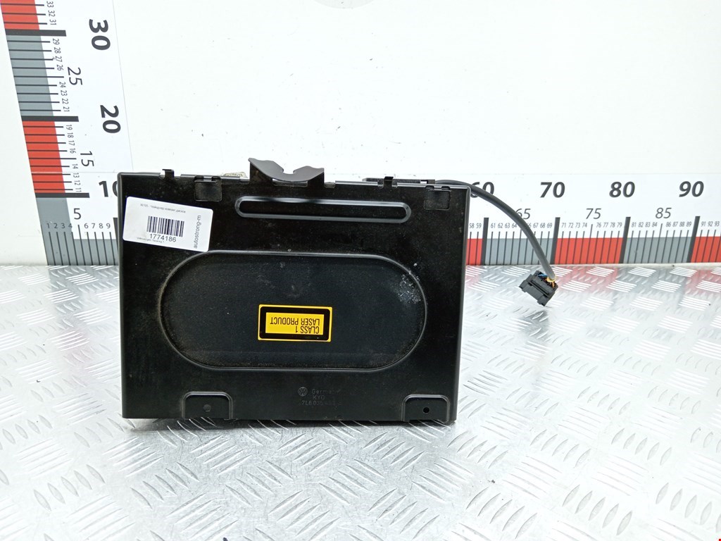 Ченджер компакт дисков VOLKSWAGEN Touareg 2002-2010