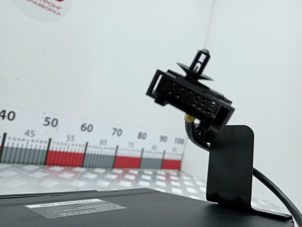 Ченджер компакт дисков VOLKSWAGEN Touareg 2002-2010