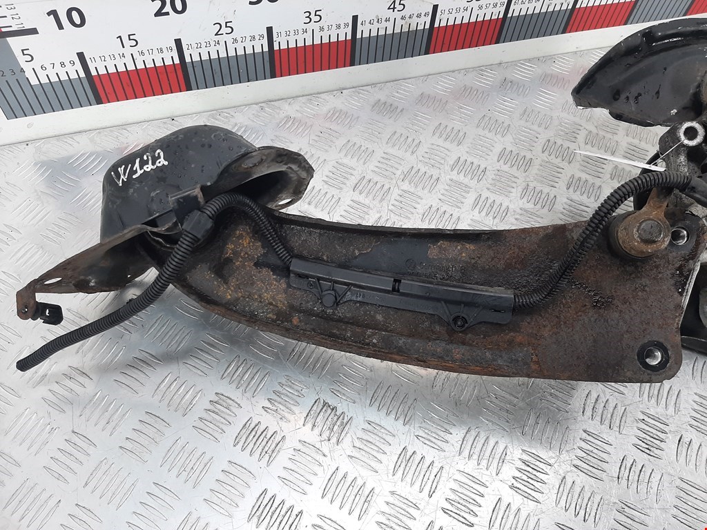 Ступица задняя правая VOLKSWAGEN Passat B6 2005-2011