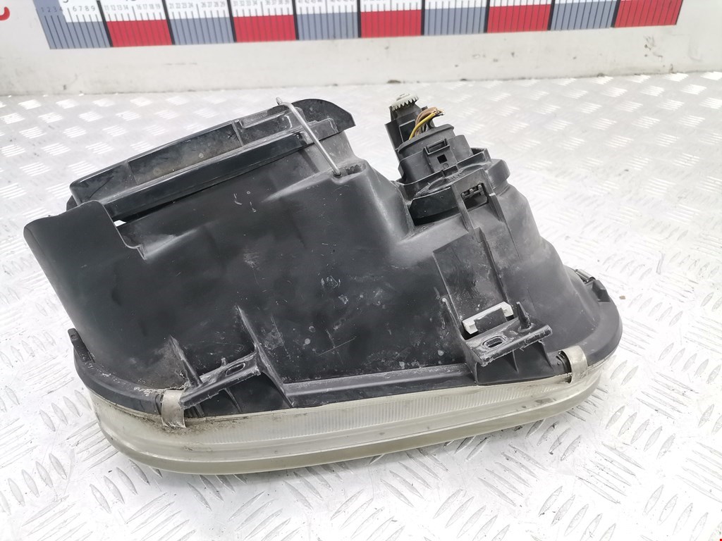 Фара левая VOLKSWAGEN Golf IV 1997-2003