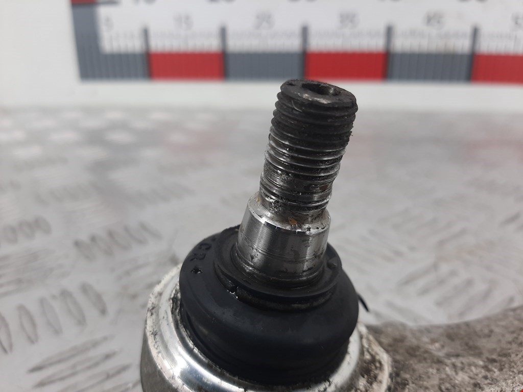 Рычаг передний левый MERCEDES-BENZ C-Class C-klasse W204 2007-2015