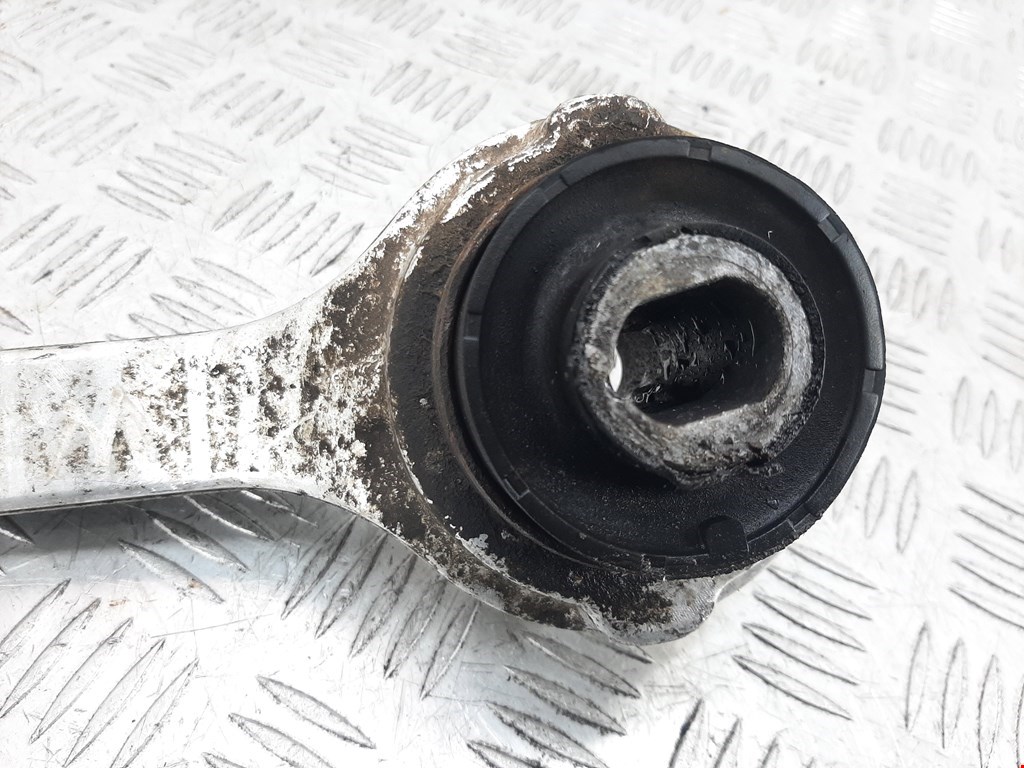 Рычаг передний левый MERCEDES-BENZ C-Class C-klasse W204 2007-2015