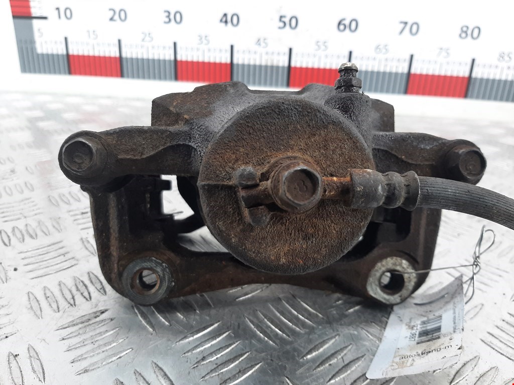 Суппорт передний правый HYUNDAI i30 2012-2017