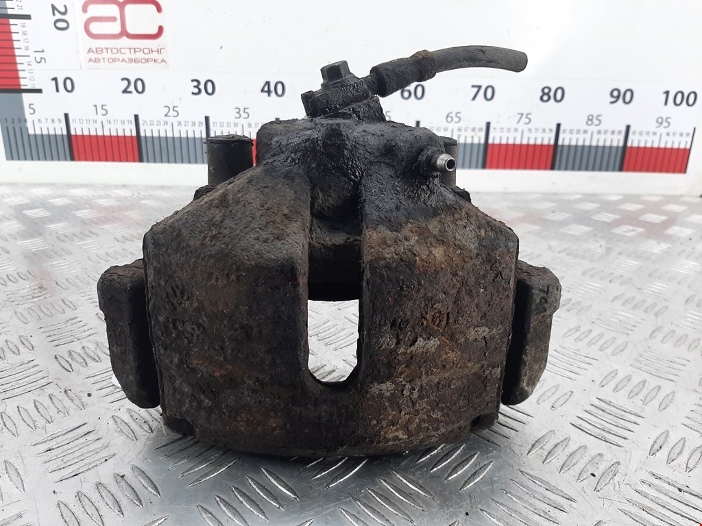 Суппорт передний левый AUDI A3 8P 2003-2013