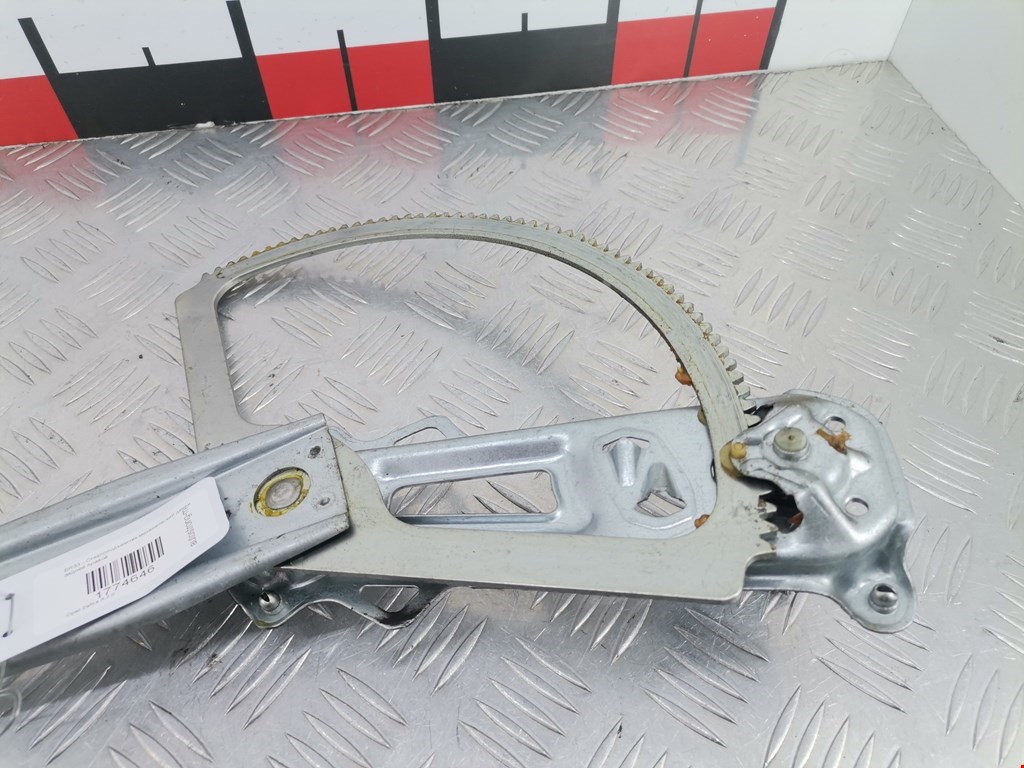 Стеклоподъемник задний правый OPEL Zafira A 1999-2005