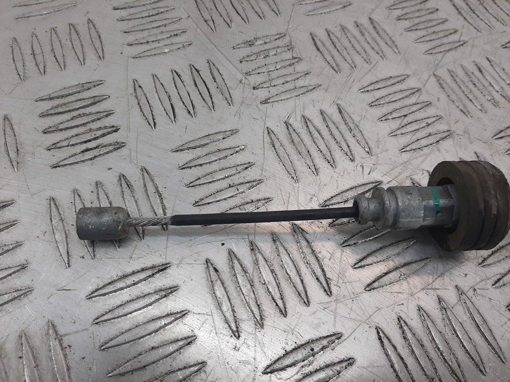 Трос стояночного тормоза левый/правый KIA Cee'd II 2012-2018