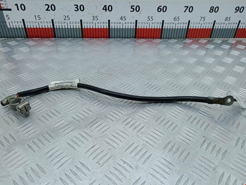 Клемма аккумулятора (минус) - FORD Kuga 2008-2012