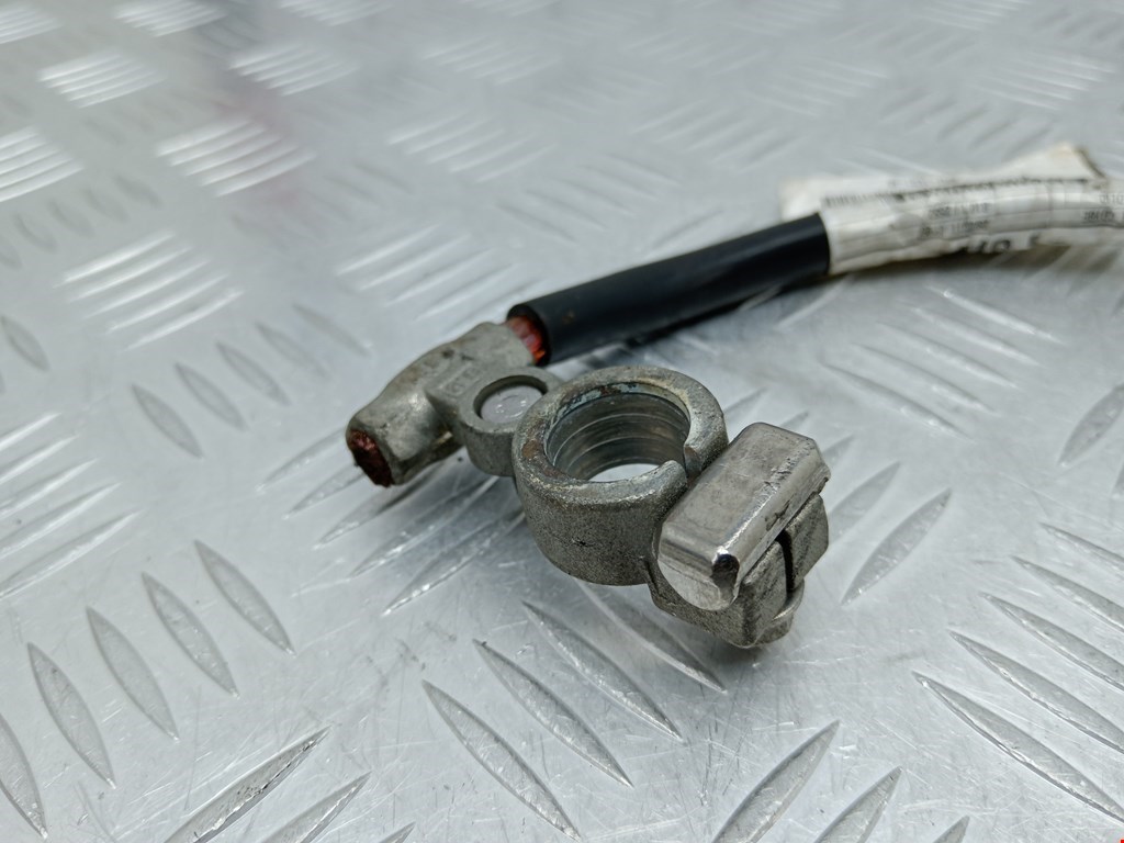 Клемма аккумулятора (минус) - FORD Kuga 2008-2012