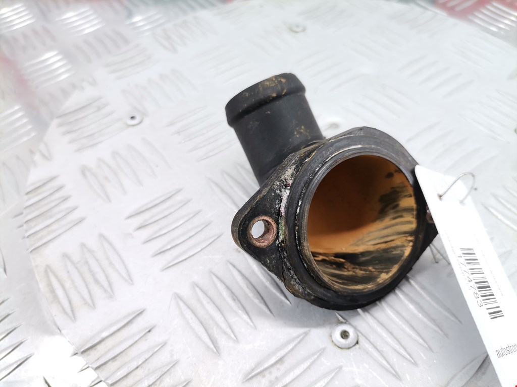 Корпус термостата VOLKSWAGEN Passat B5 1997-2005