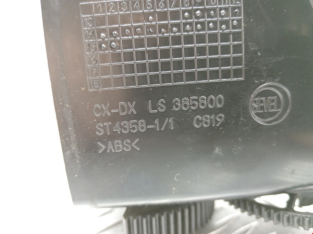 Дефлектор воздушный FIAT Ducato 2014-н.в.