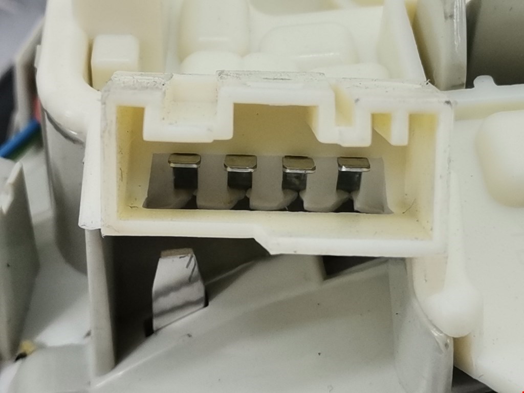 Фонарь задний внутренний правый BMW 3er E90/E91 2005-2012