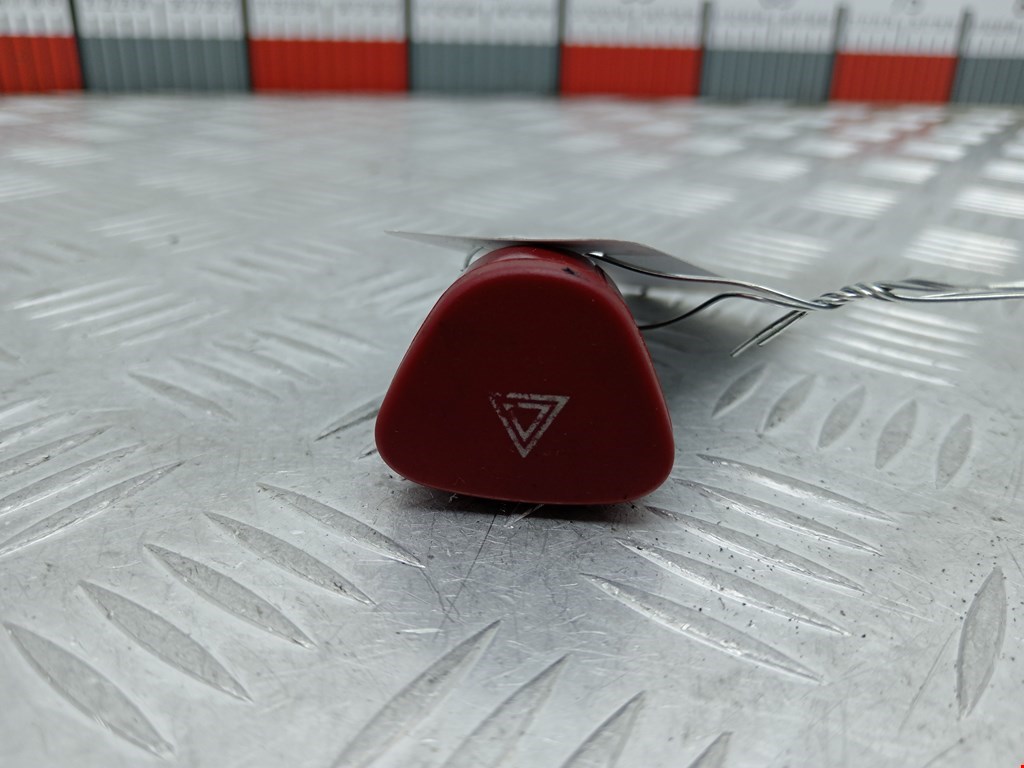 Кнопка аварийной сигнализации (аварийки) PEUGEOT Expert II 2007-2016