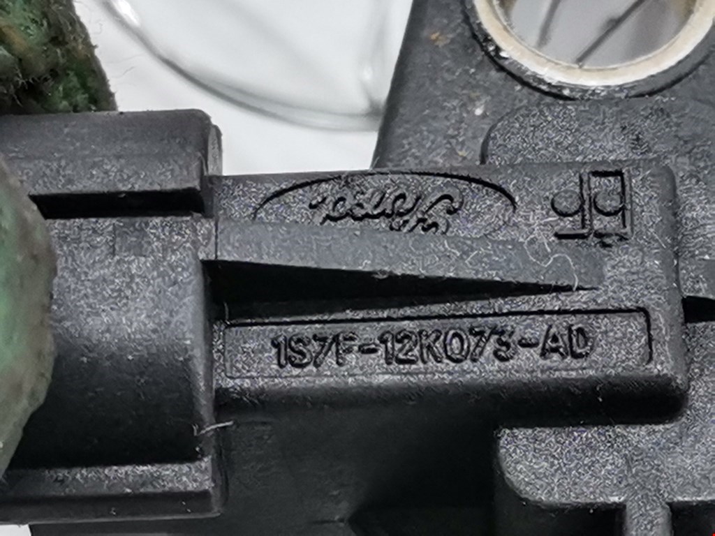 Датчик положения распредвала FORD Mondeo III 2000-2007