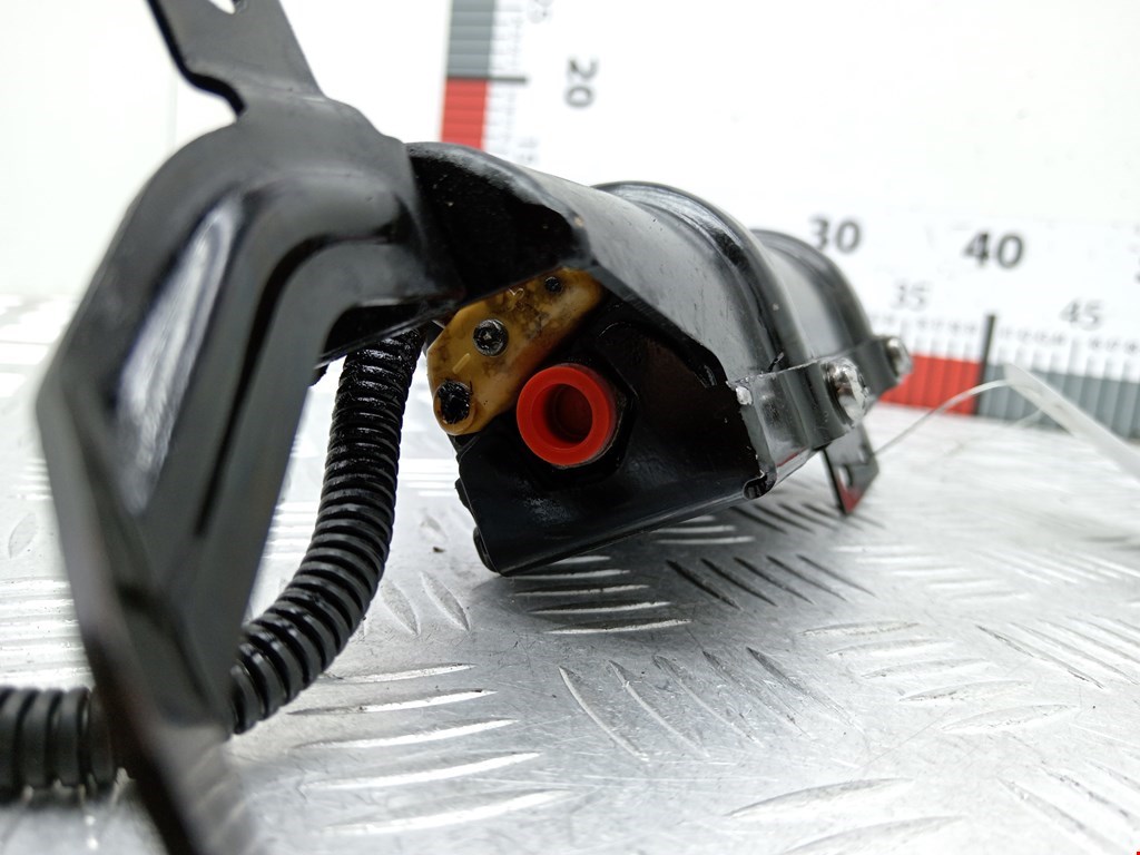 Насос топливный (электрический) VOLKSWAGEN Phaeton 2002-2016