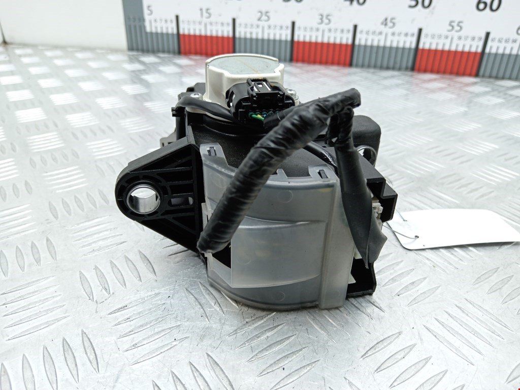 Кулиса (селектор) АКПП/МКПП в салоне TOYOTA Prius II XW20 2003-2012