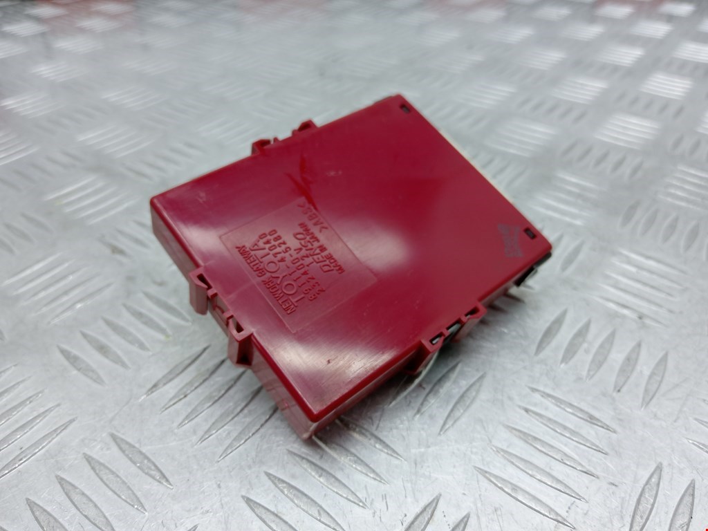 Блок комфорта TOYOTA Prius II XW20 2003-2012