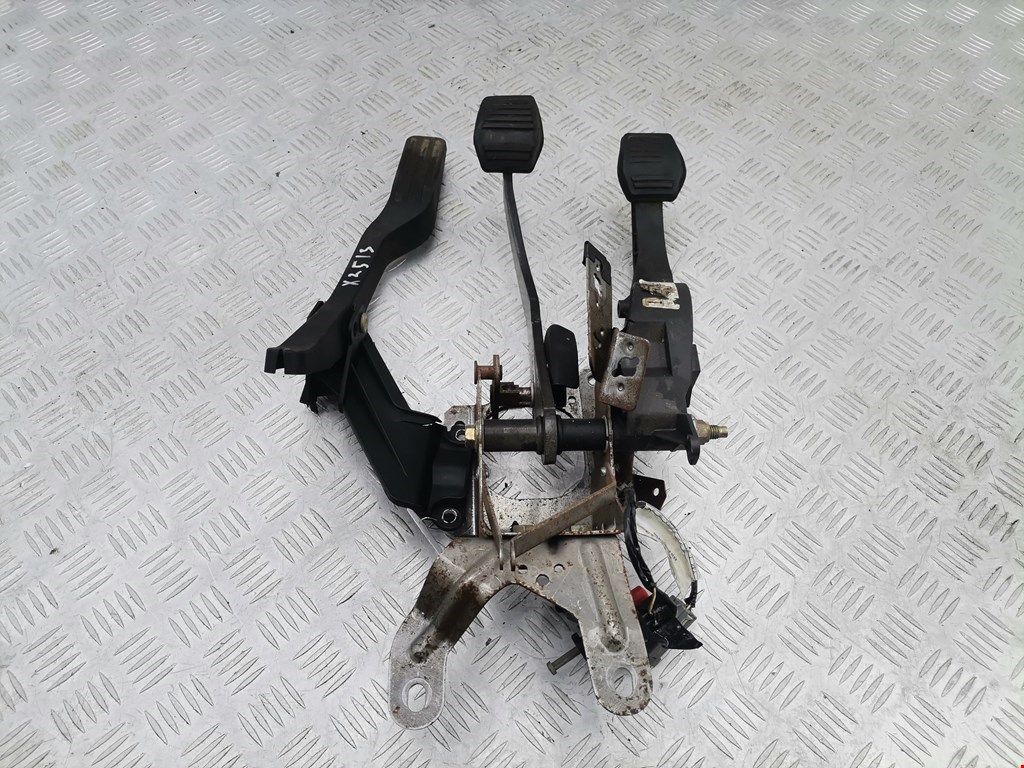 Блок педалей (педальный узел) FORD Mondeo III 2000-2007