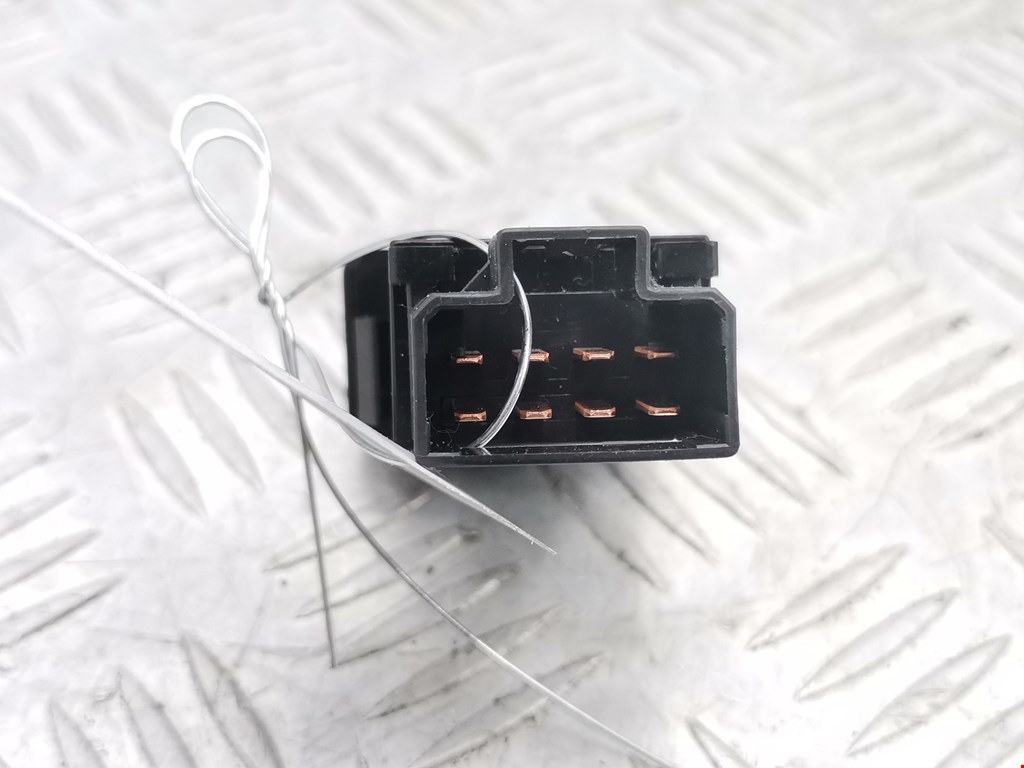 Кнопка аварийной сигнализации (аварийки) SUBARU Impreza 1992-2000