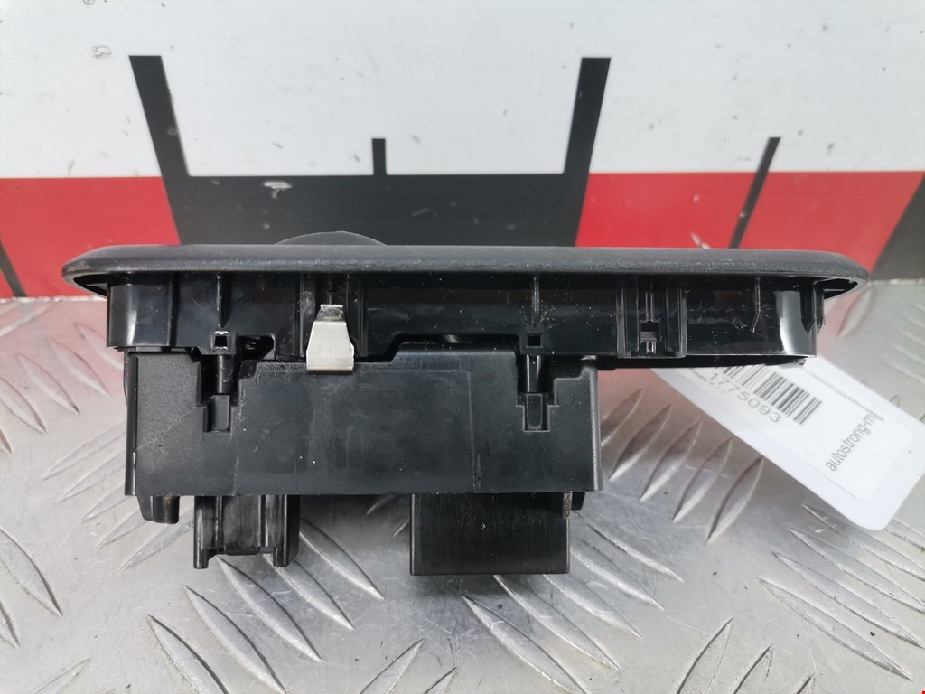 Блок управления стеклоподъемниками FORD Fiesta 2008-2012