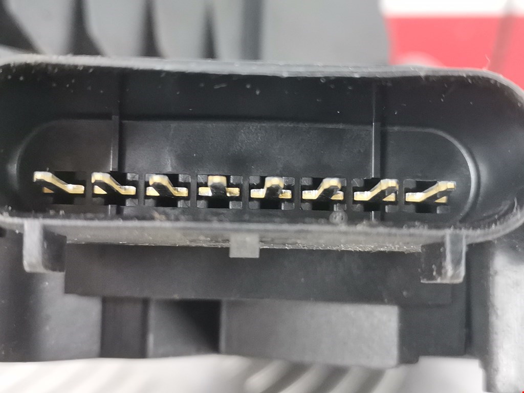 Замок двери передней правой FORD Fiesta 2008-2012