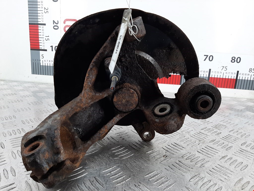 Ступица задняя правая FORD Cougar 1998-2002