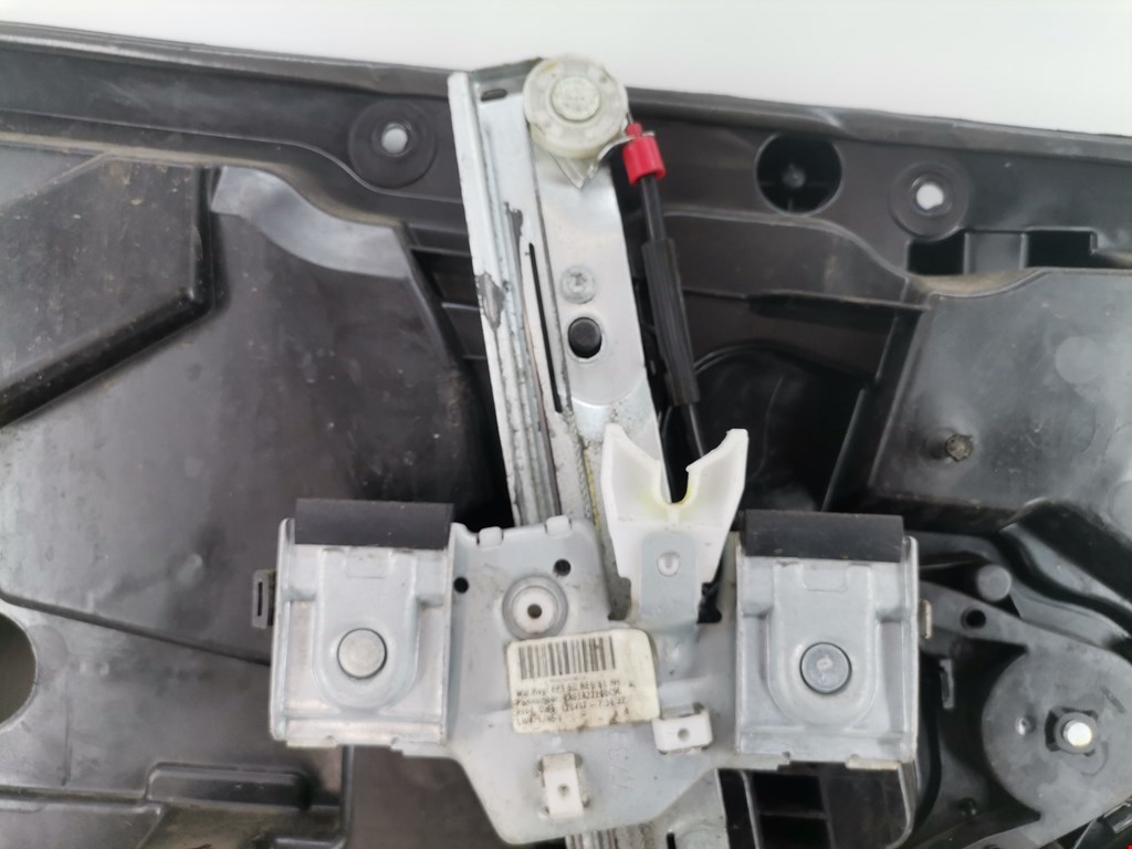 Стеклоподъемник передний правый FORD Fiesta 2008-2012