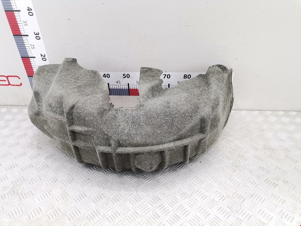 Локер (подкрылок) задний правый AUDI A3 8P 2003-2013