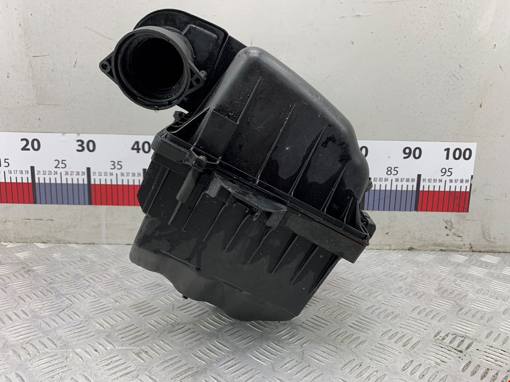 Корпус воздушного фильтра SEAT Alhambra 1996-2010