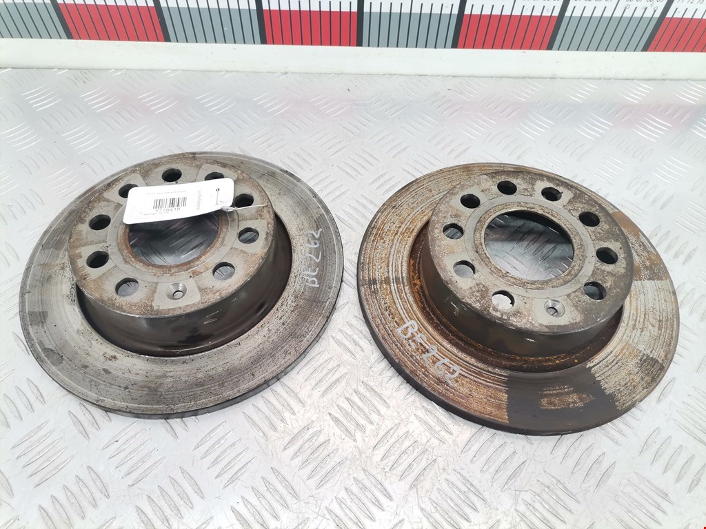 Диск тормозной задний VOLKSWAGEN Golf V Plus 2004-2009