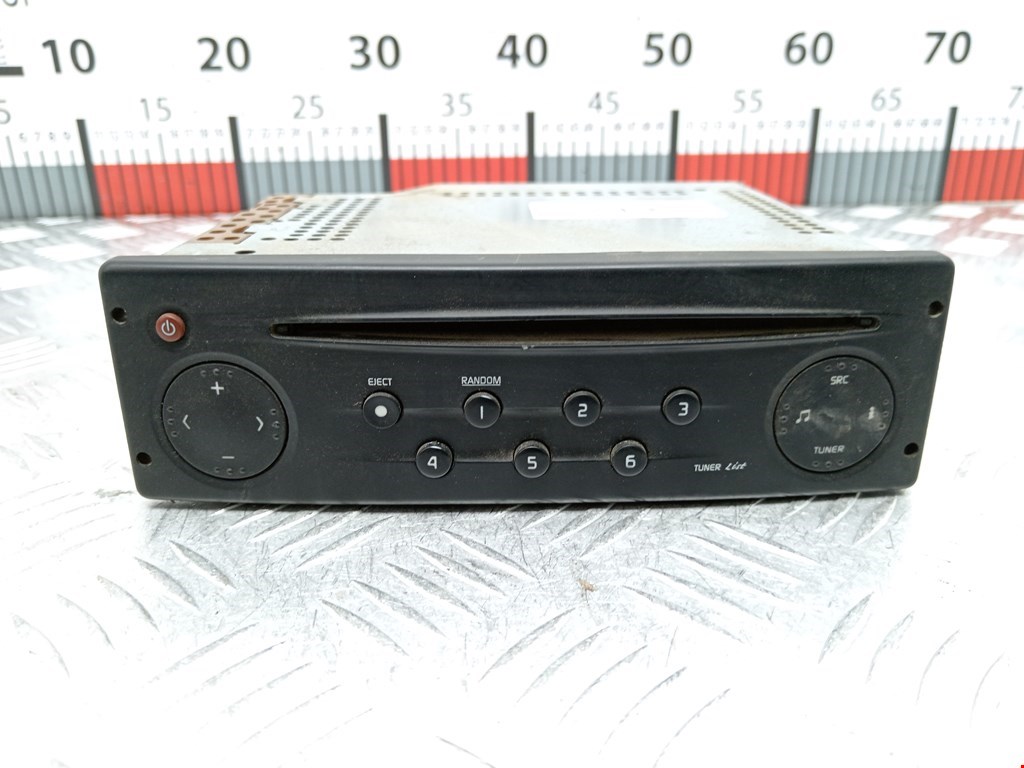 Магнитола RENAULT Kangoo 1997-2008