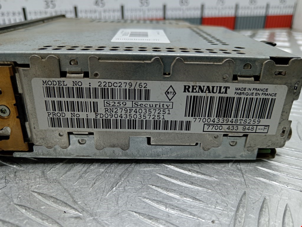 Магнитола RENAULT Kangoo 1997-2008