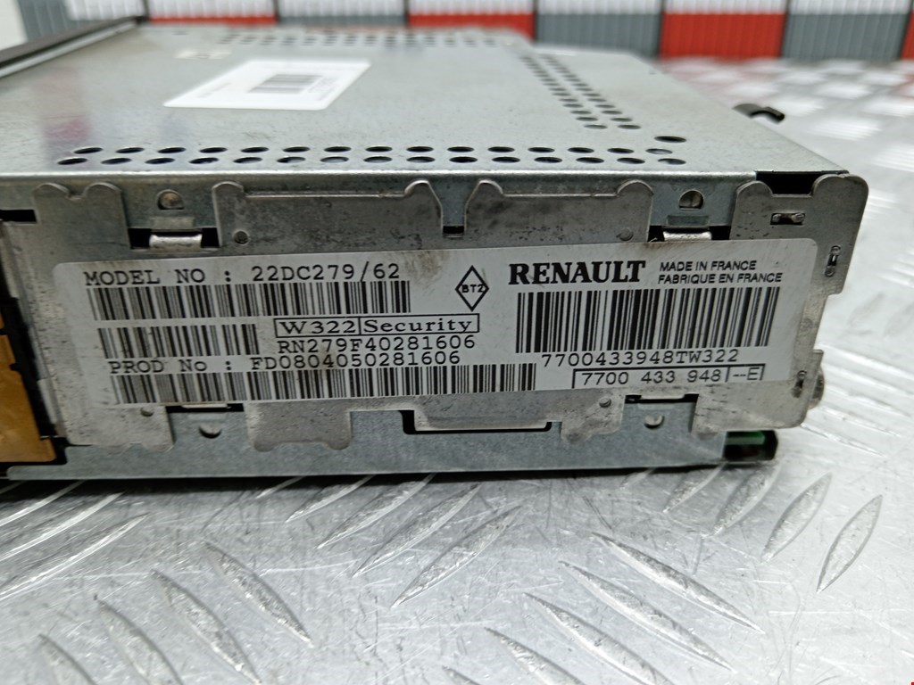 Магнитола RENAULT Kangoo 1997-2008