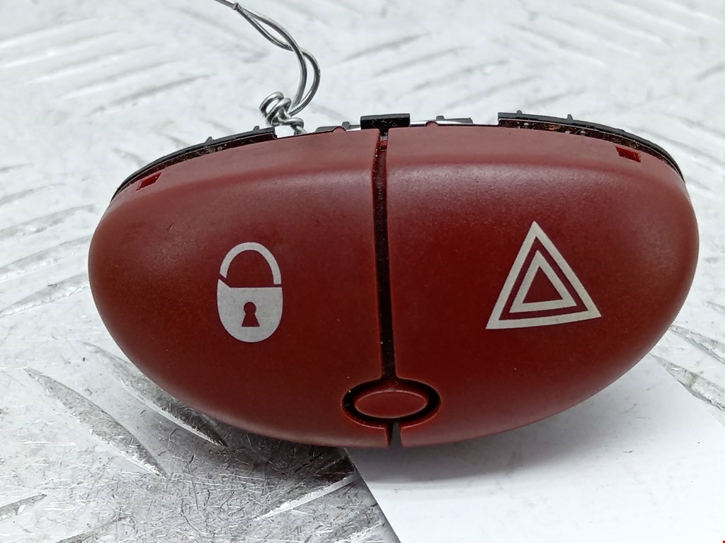 Кнопка аварийной сигнализации (аварийки) CITROEN Xsara Picasso 1999-2012