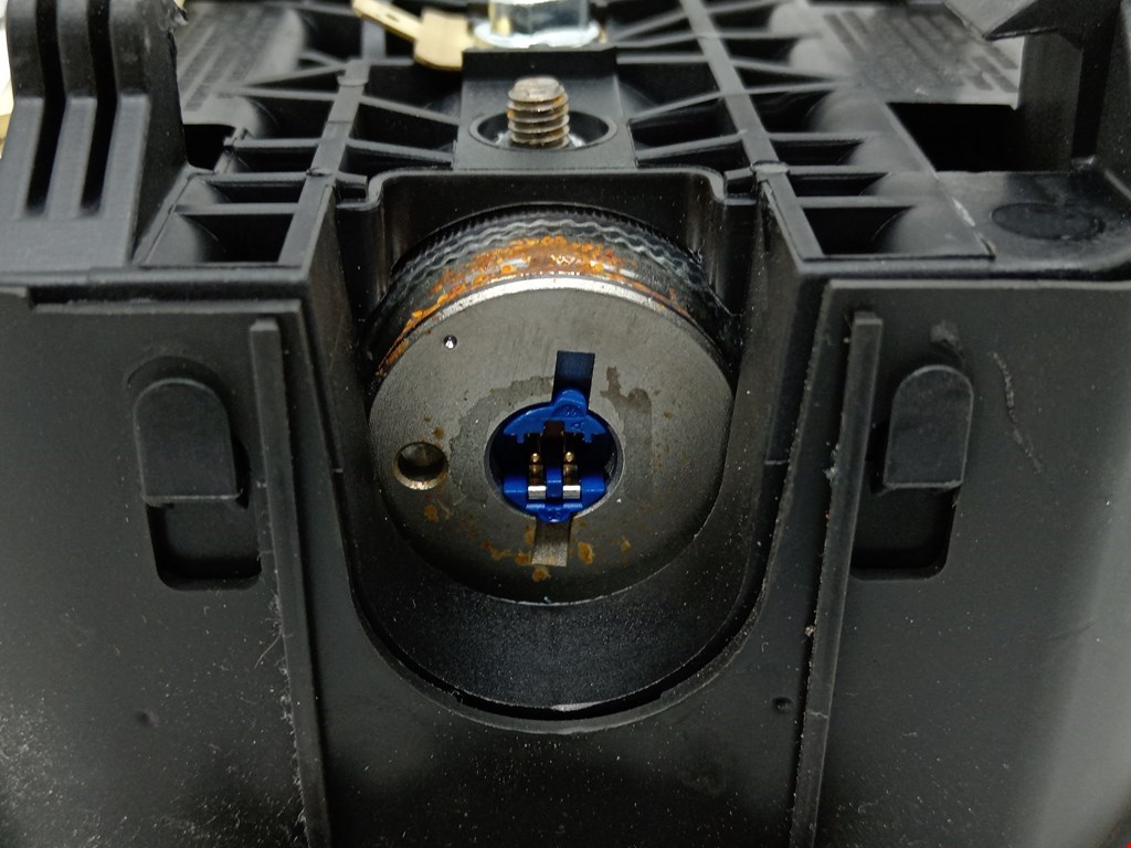 Подушка безопасности в рулевое колесо CITROEN C4 I 2004-2014