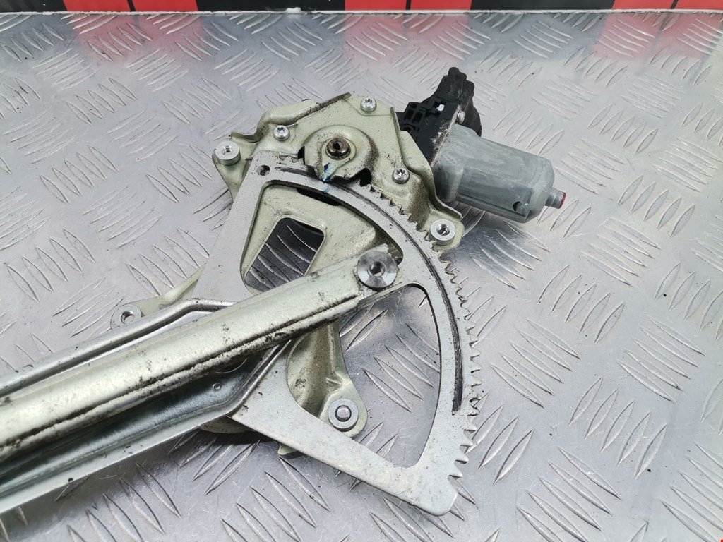 Стеклоподъемник передний левый TOYOTA RAV 4 XA30 2006-2012