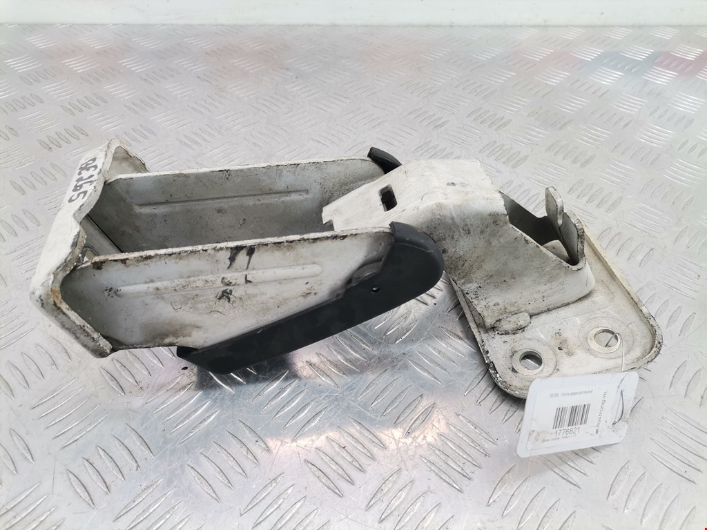 Петля двери распашной Citroen Jumpy (Dispatch) 2 (2006-2016)
