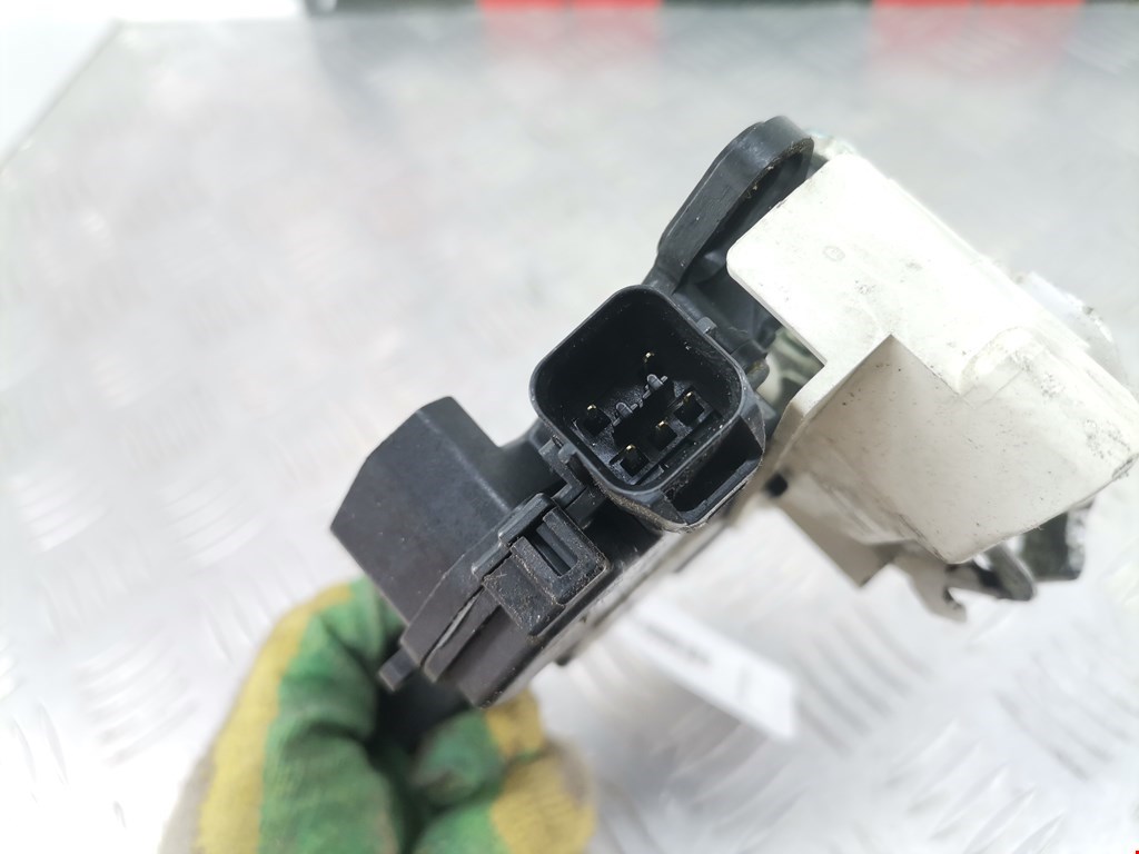 Замок двери передней правой MITSUBISHI L200 KB 2006-2015