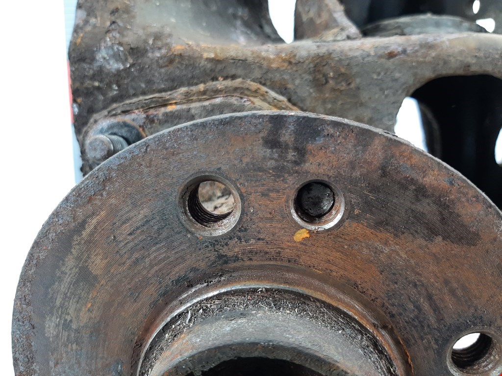 Ступица задняя левая MINI Hatch R50/R53 3-door 2001-2006