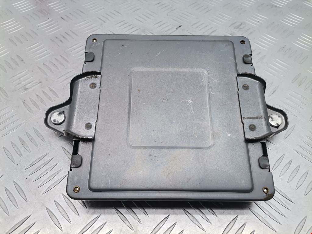 Блок управления двигателя (ЭБУ) TOYOTA Prius II XW20 2003-2012