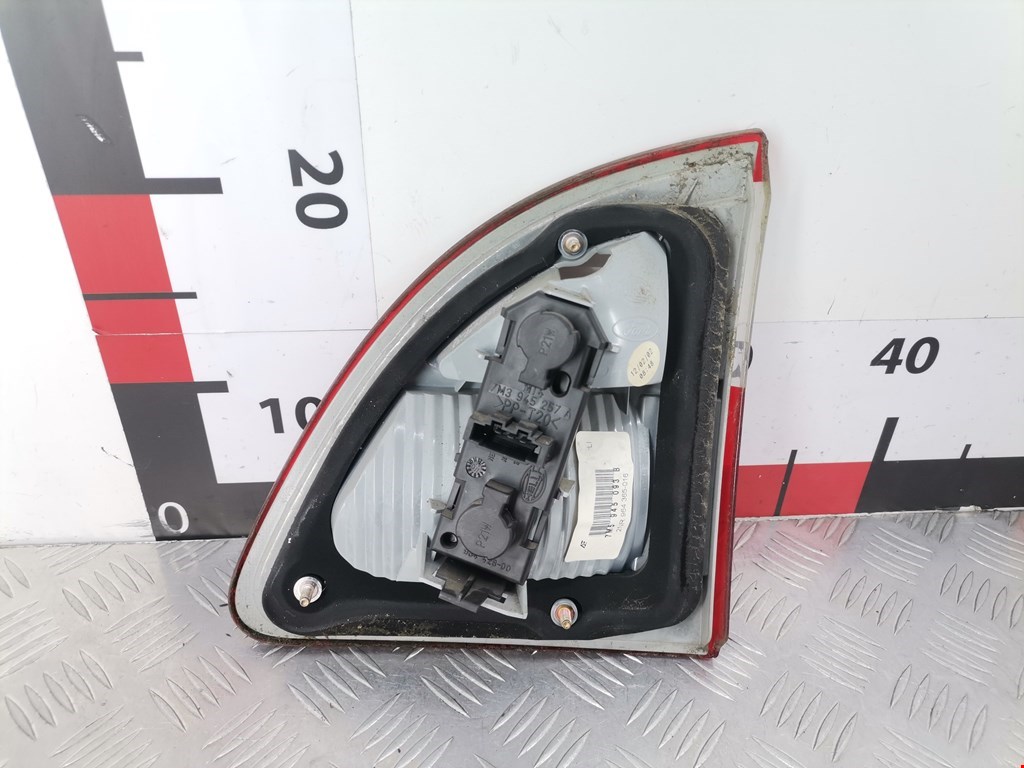 Фонарь задний внутренний левый FORD Galaxy 1995-2005