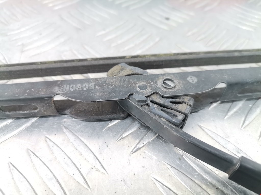 Поводок дворника задний (заднего) AUDI A6 C5 1997-2004