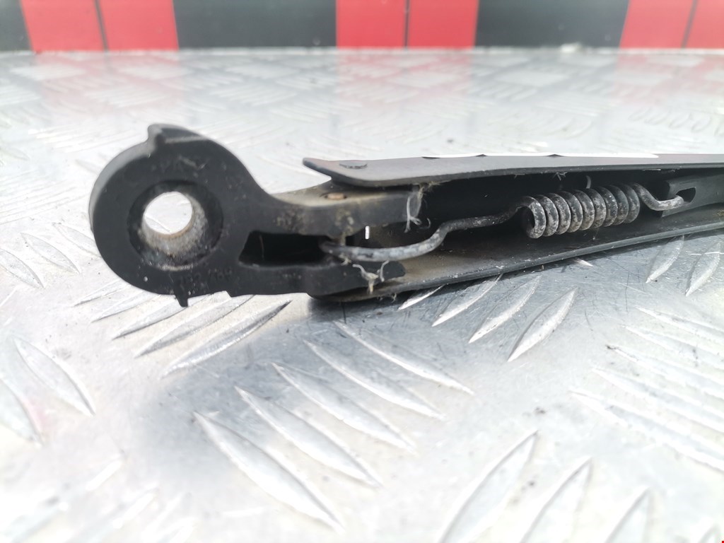 Поводок дворника задний (заднего) AUDI A6 C5 1997-2004