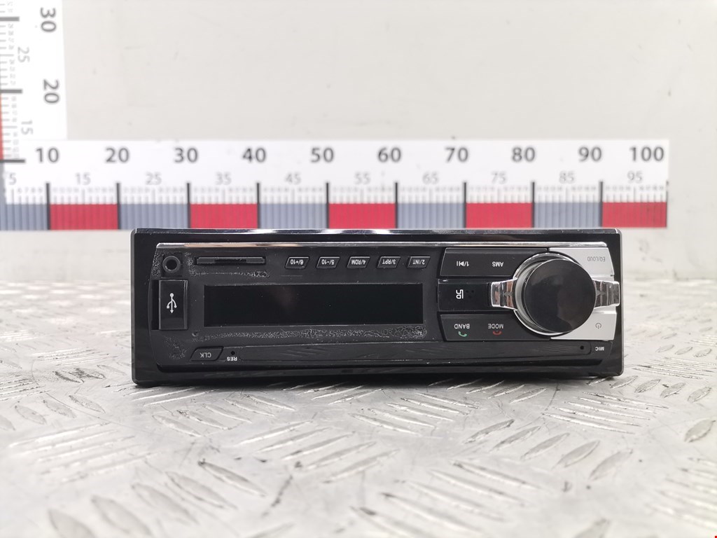 Магнитола VOLKSWAGEN Golf III 1991-1997