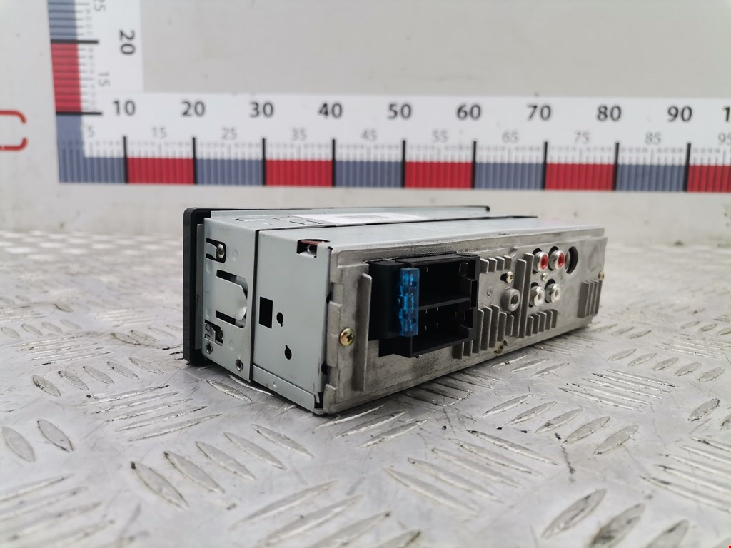 Магнитола VOLKSWAGEN Golf III 1991-1997