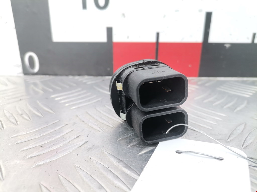 Блок управления стеклоподъемниками FORD Fusion 2002-2012