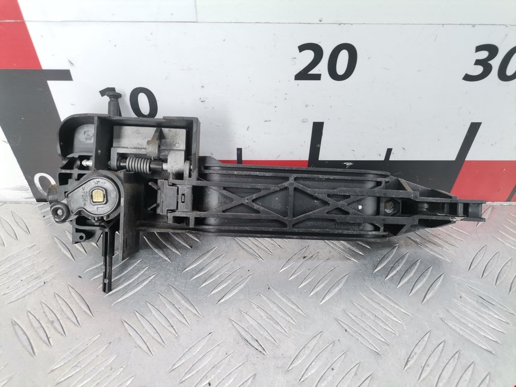 Ручка двери передней наружная левая FORD Fusion 2002-2012