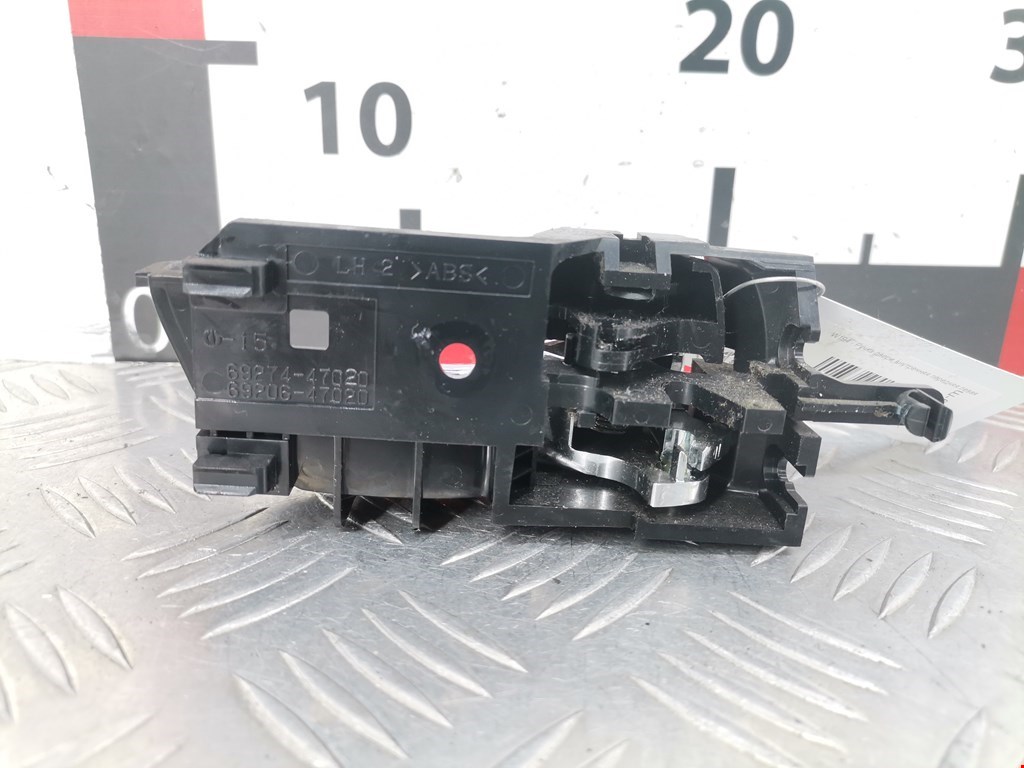 Ручка дверная передняя внутренняя левая TOYOTA Prius II XW20 2003-2012
