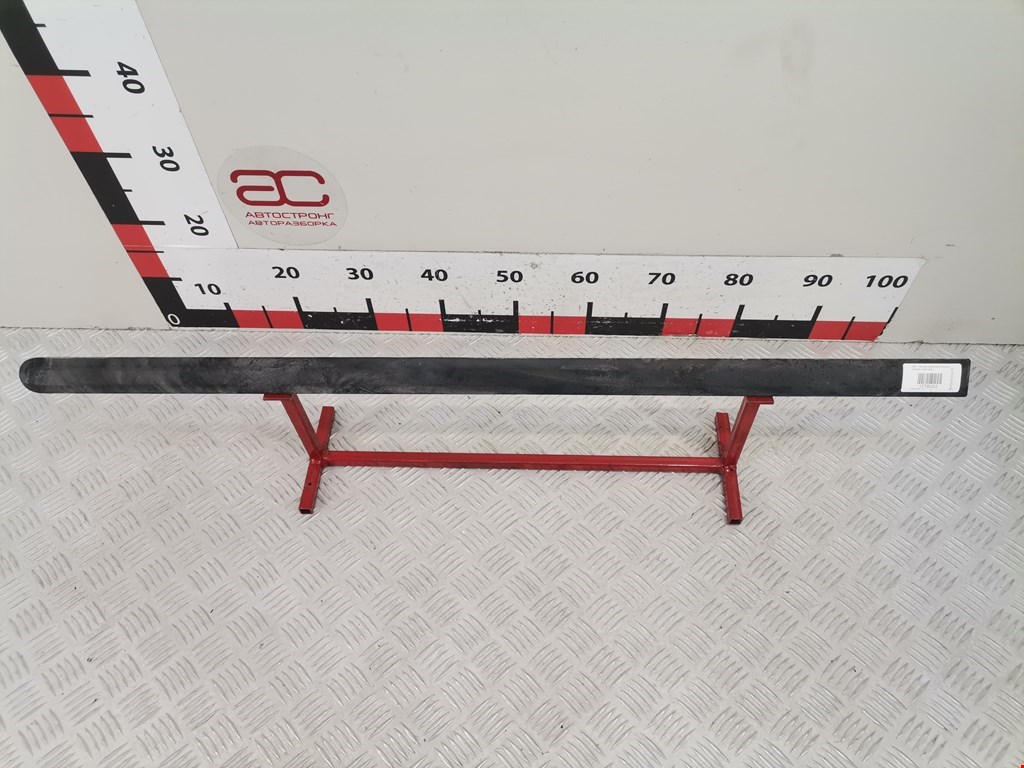 Накладка декоративная (молдинг) двери передней левой Ford Fusion (2002-2012)