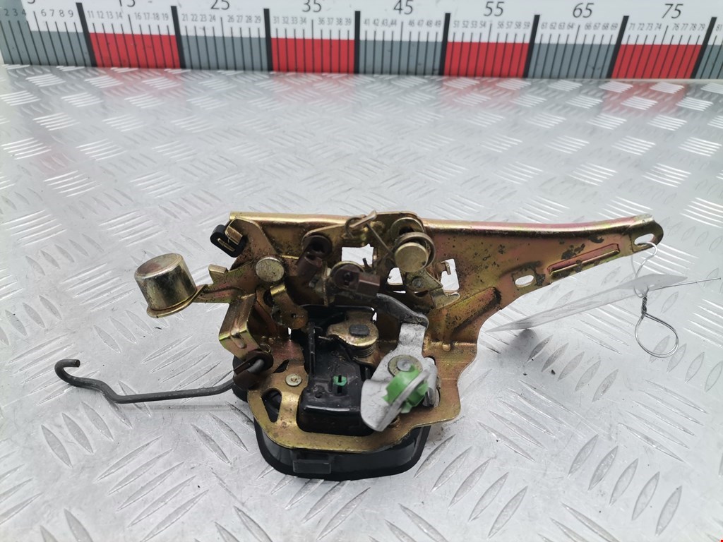 Замок двери задней правой OPEL Omega B 1994-2004