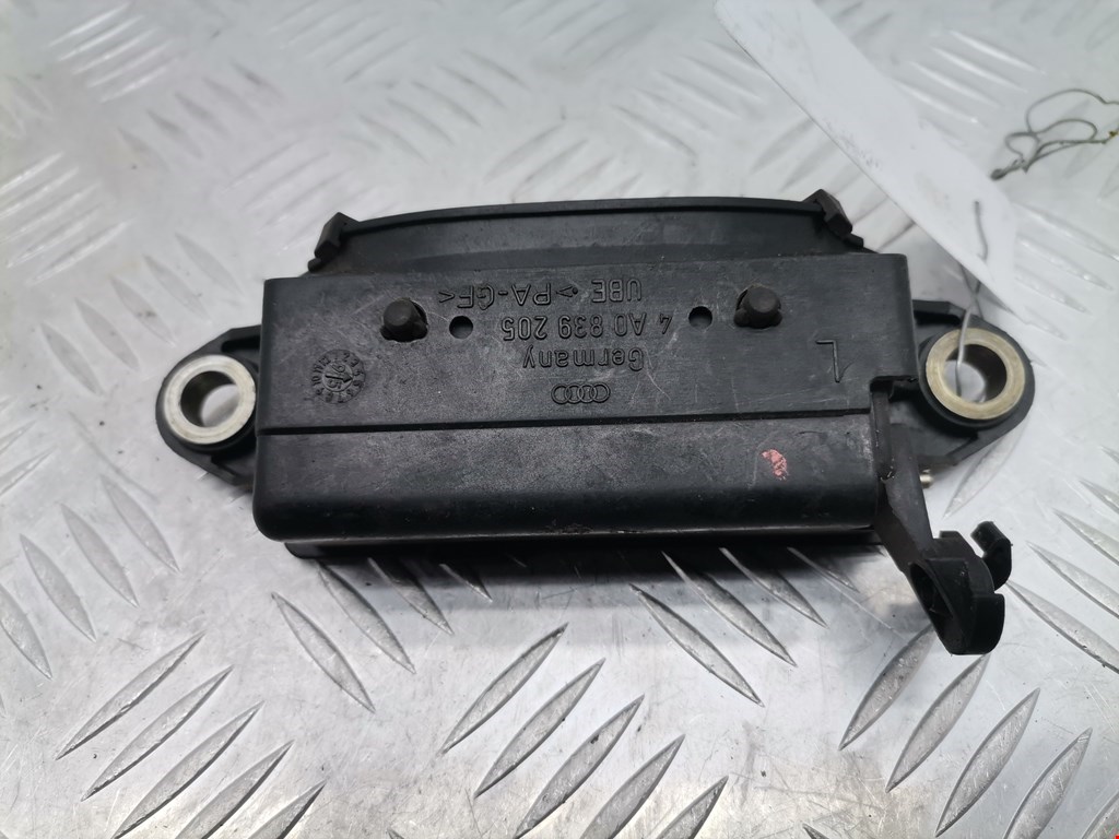 Ручка двери задней наружная левая AUDI A4 B5 1995-2001